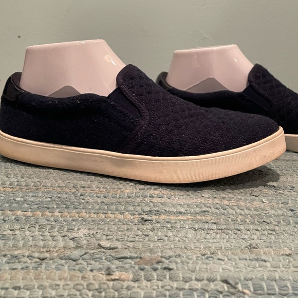 Dr. Scholls women’s Madison Slip On Sneaker. Navy. Size 8 - Picture 4 of 8